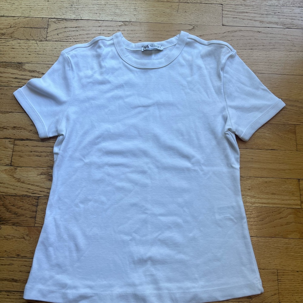 Zara Crisp White Round Neck Tee